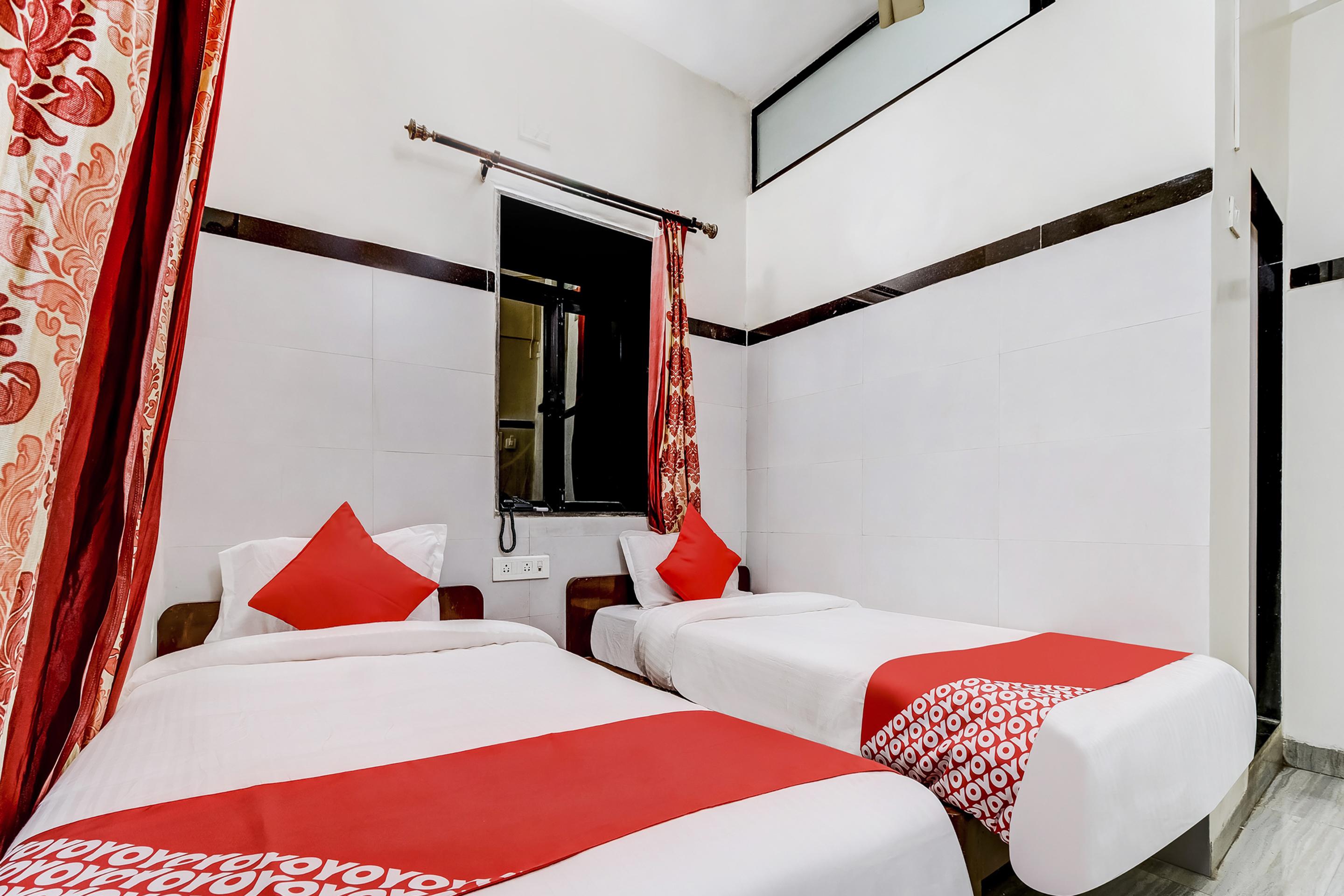 Super Oyo Hotel Dreamland Mumbai Exterior foto