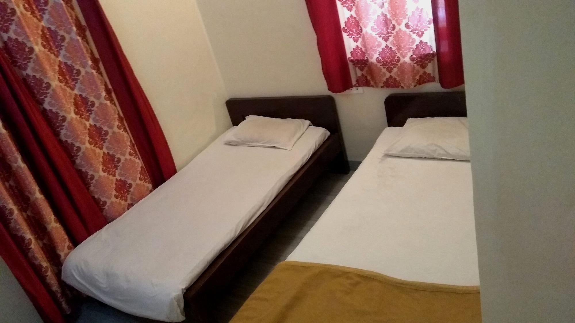 Super Oyo Hotel Dreamland Mumbai Exterior foto