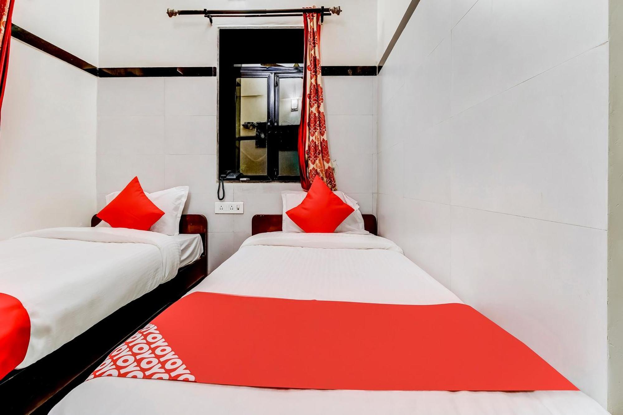 Super Oyo Hotel Dreamland Mumbai Exterior foto